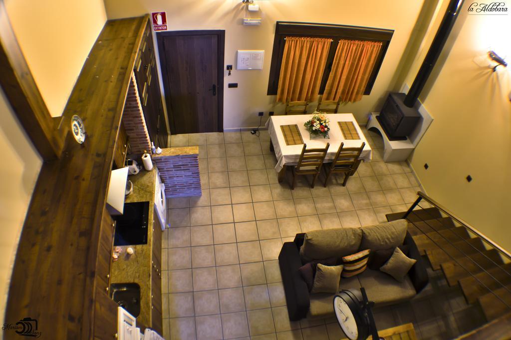 Apartamentos Rurales El Calama Zarza De Granadilla Dış mekan fotoğraf